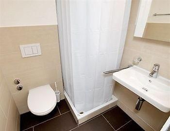 Guesthouse Dienerstrasse Zürich Eksteriør billede
