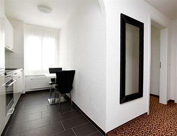 Guesthouse Dienerstrasse Zürich Eksteriør billede